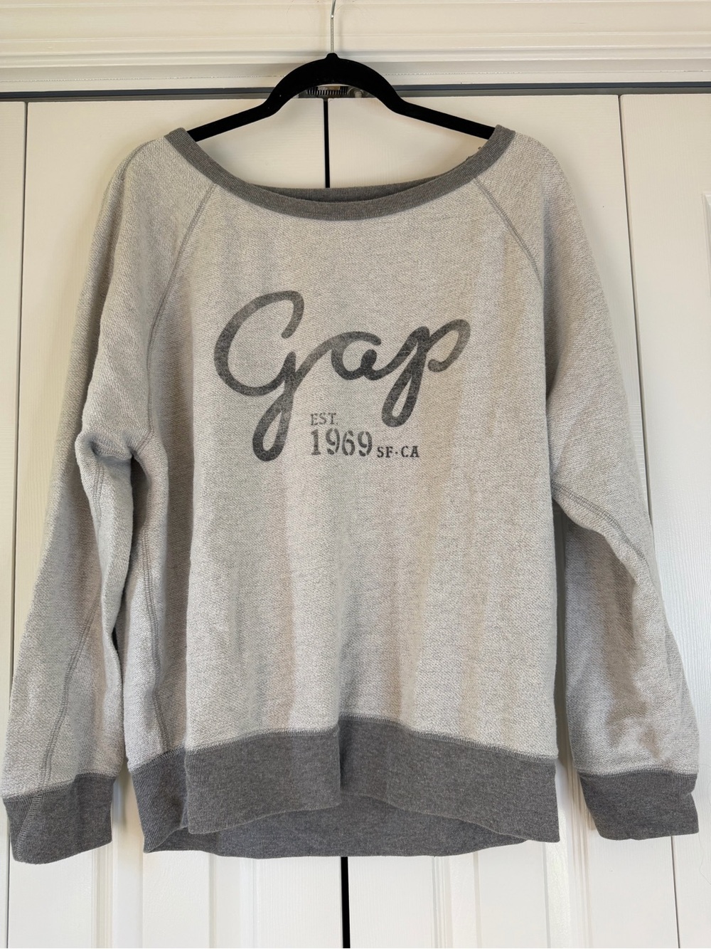 GAP Off-White Crewneck with Gray Script Logo
